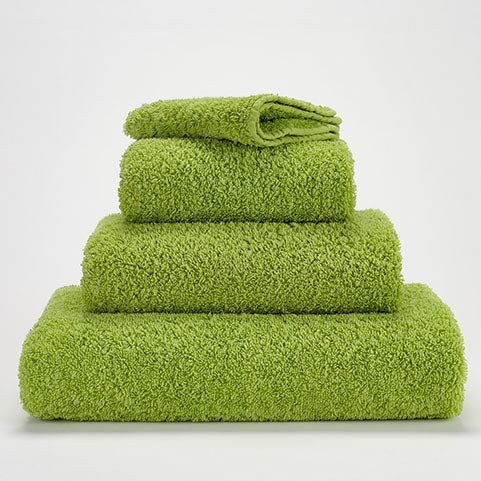 Applegreen C165
